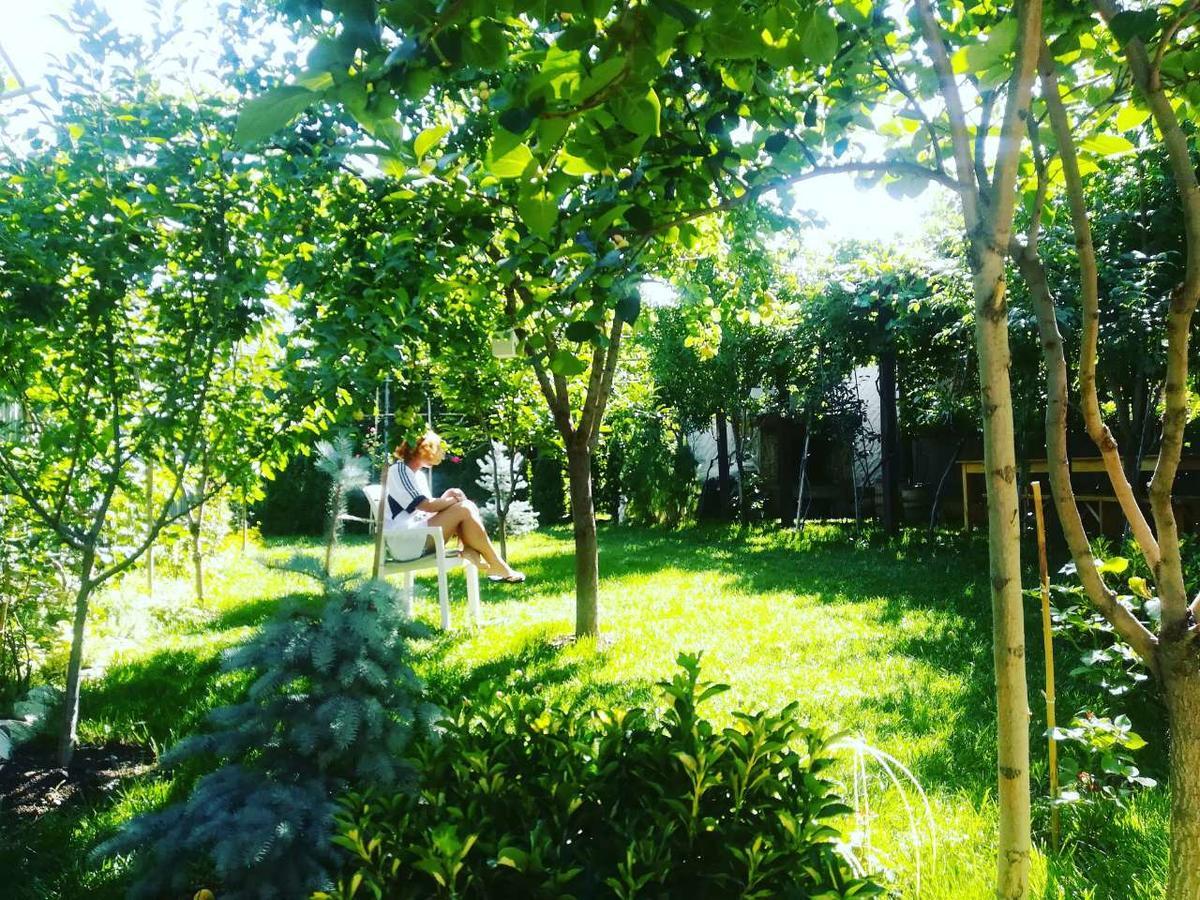 Hotel My Garden à Tbilissi Extérieur photo